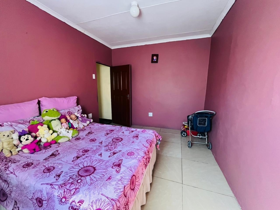 3 Bedroom Property for Sale in Scenery Park Eastern Cape